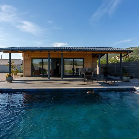 Amelia 펜션 모스타르